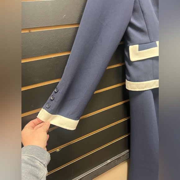 NWT Larry Levine Navy & Cream Pant Suit Set Size 8 - Picture 4 of 11